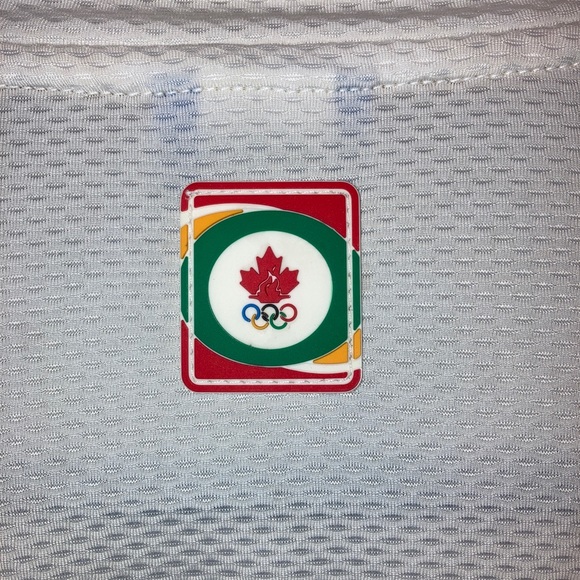 HBC Olympics Team Canada Short Sleeve Size L - Picture 5 of 6